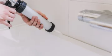 Silicone sealants