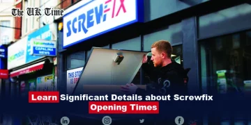about Screwfix opening times